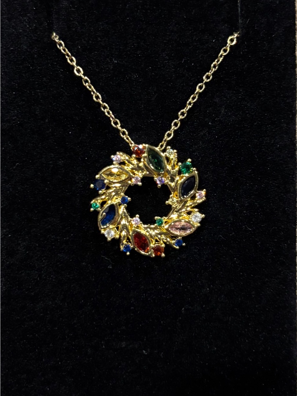 New Gold Multi-Stone CZ Wreath Pendant Necklace - Women Jewelry